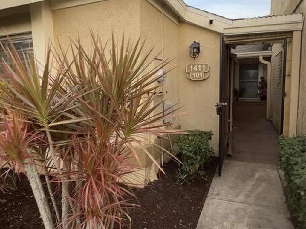 1411 Sheafe Avenue, Palm Bay, FL 32905