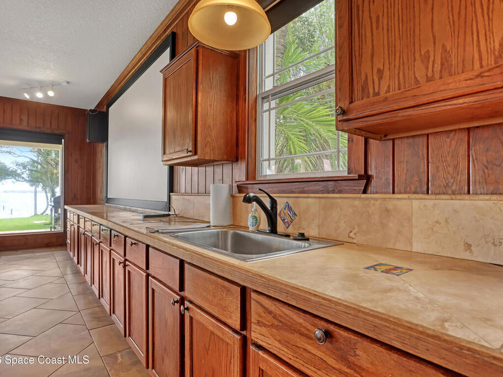 6255 N Highway 1, Melbourne, FL 32940