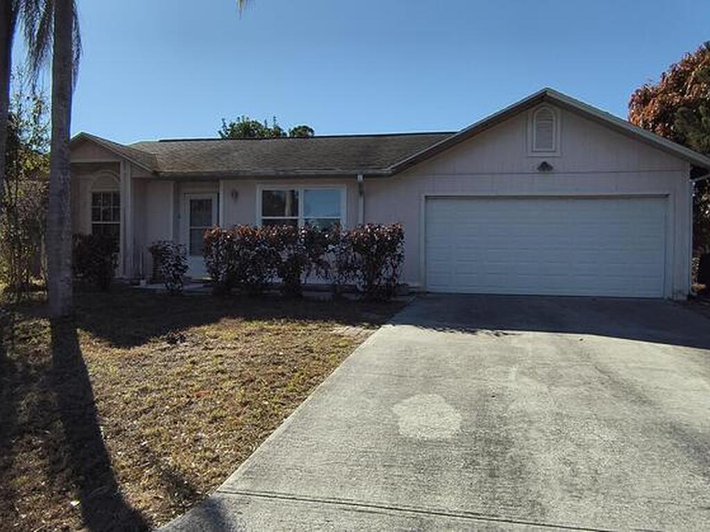 1166 Alpine Avenue, Palm Bay, FL 32907