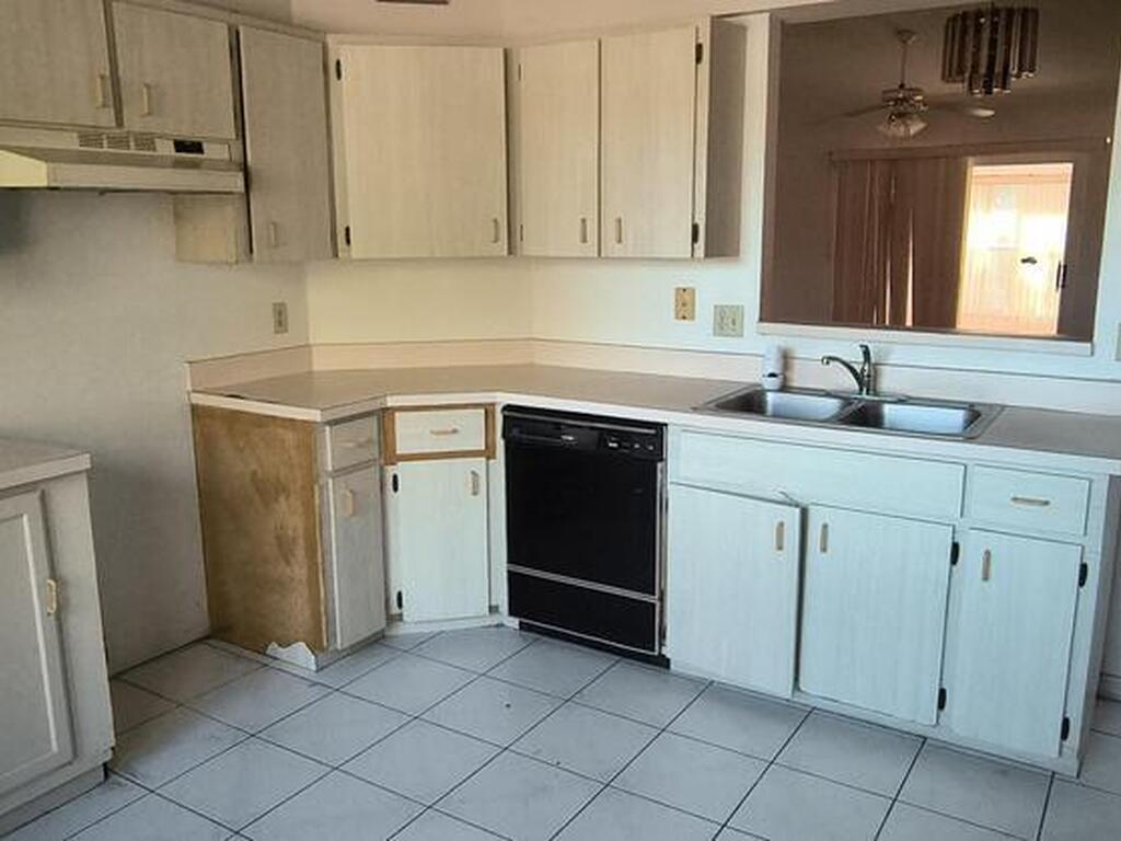 1166 Alpine Avenue, Palm Bay, FL 32907