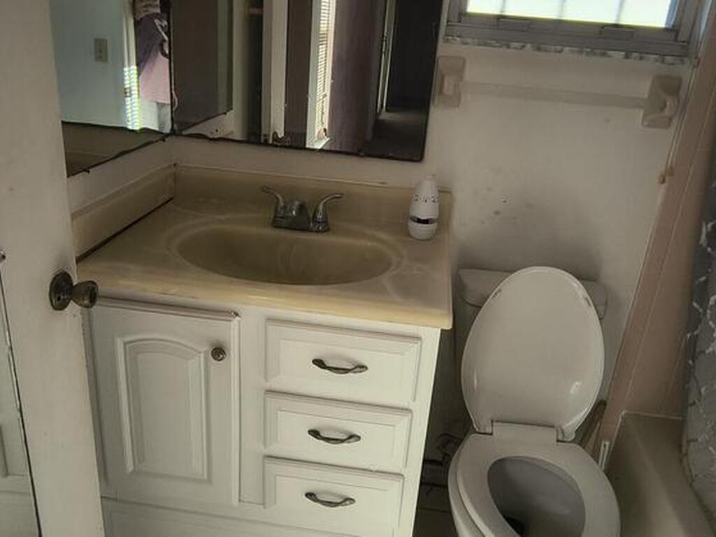 1166 Alpine Avenue, Palm Bay, FL 32907