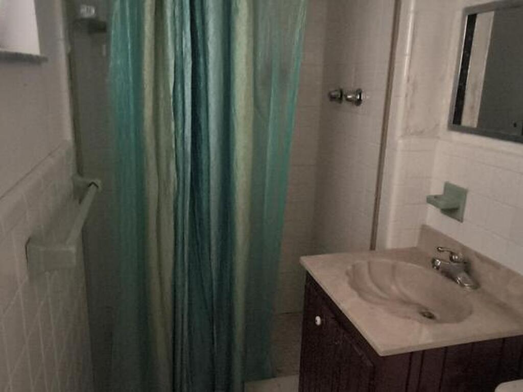 801 Espanola Way, Melbourne, FL 32901