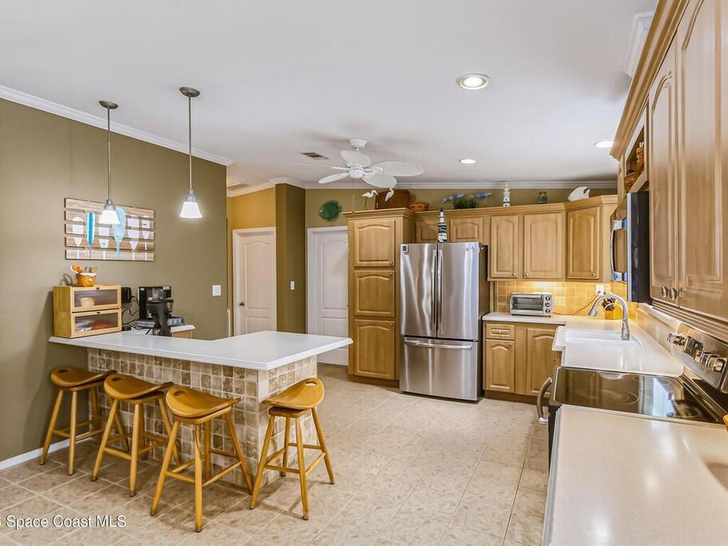 859 Tamarind Circle, Barefoot Bay, FL 32976