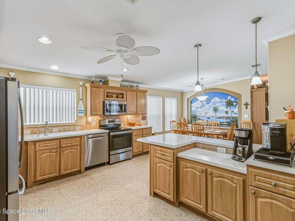 859 Tamarind Circle, Barefoot Bay, FL 32976
