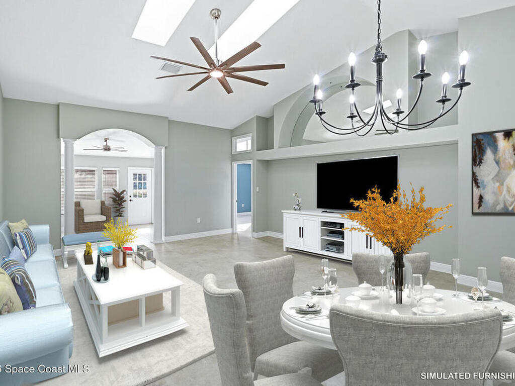 711 Kenwood Circle, Melbourne, FL 32940