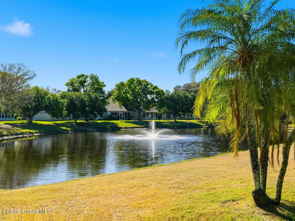 711 Kenwood Circle, Melbourne, FL 32940