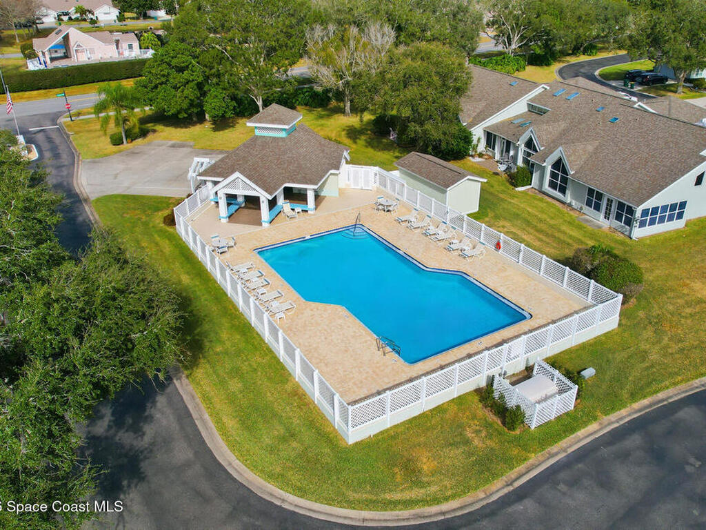 711 Kenwood Circle, Melbourne, FL 32940