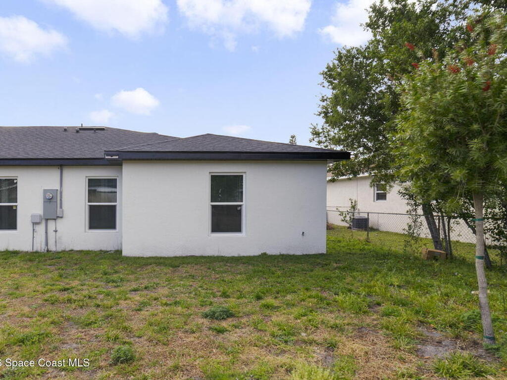 95 W Towne Place, Titusville, FL 32796