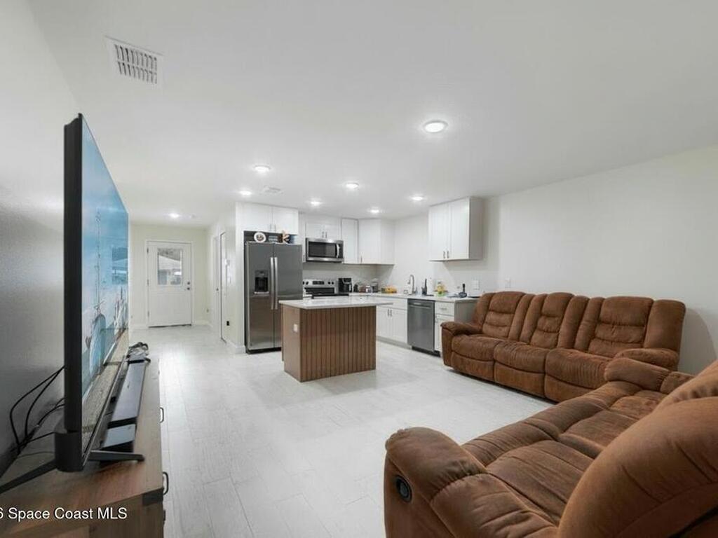 95 W Towne Place, Titusville, FL 32796