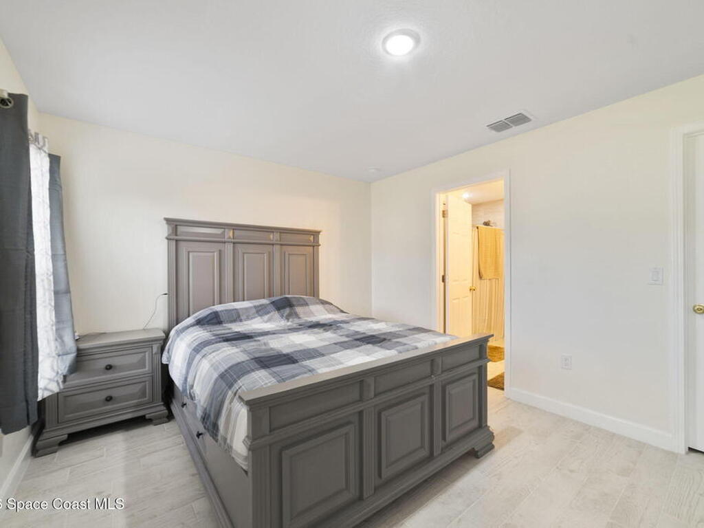 95 W Towne Place, Titusville, FL 32796