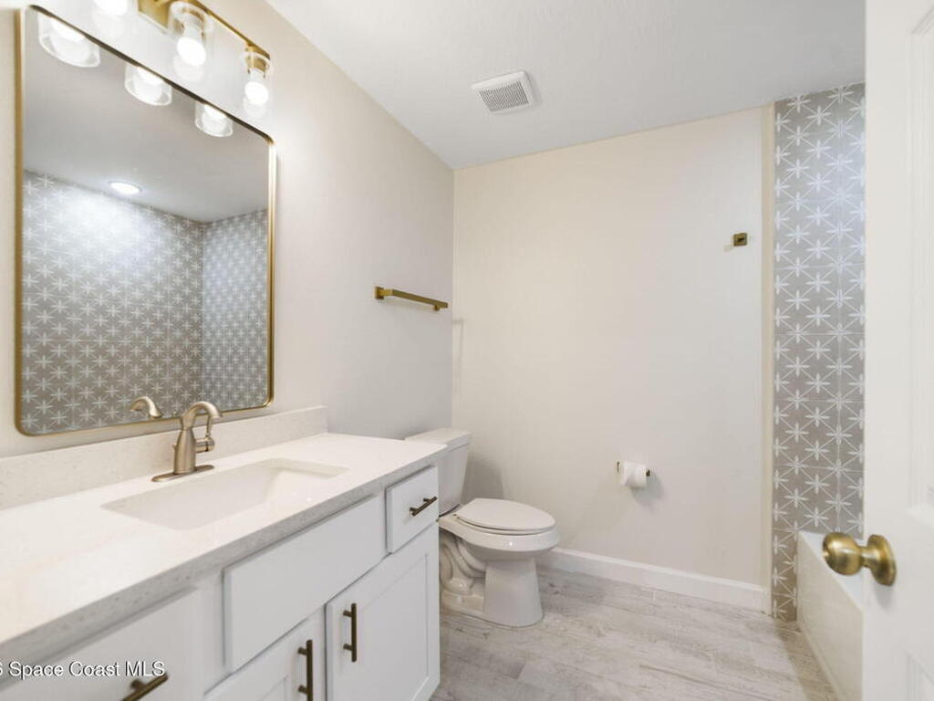 95 W Towne Place, Titusville, FL 32796