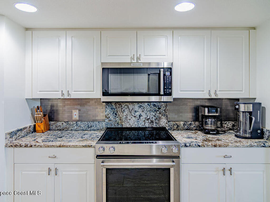 8871 Lake Drive, Cape Canaveral, FL 32920