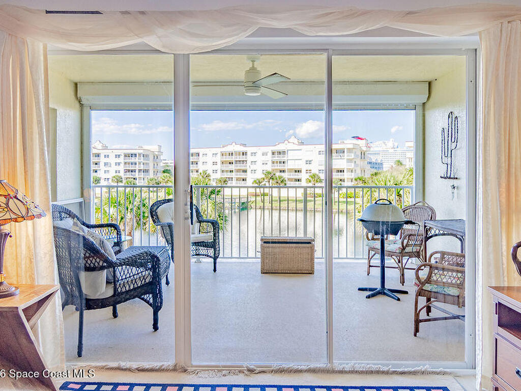 8871 Lake Drive, Cape Canaveral, FL 32920