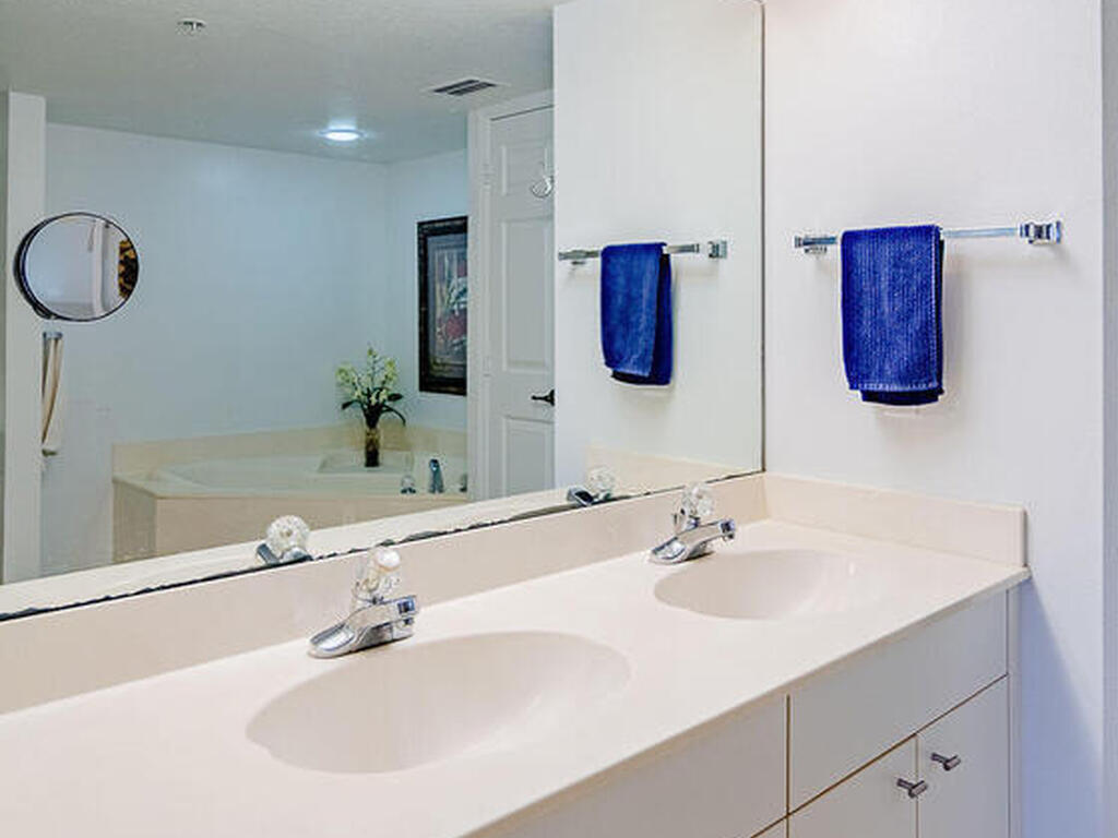 8871 Lake Drive, Cape Canaveral, FL 32920