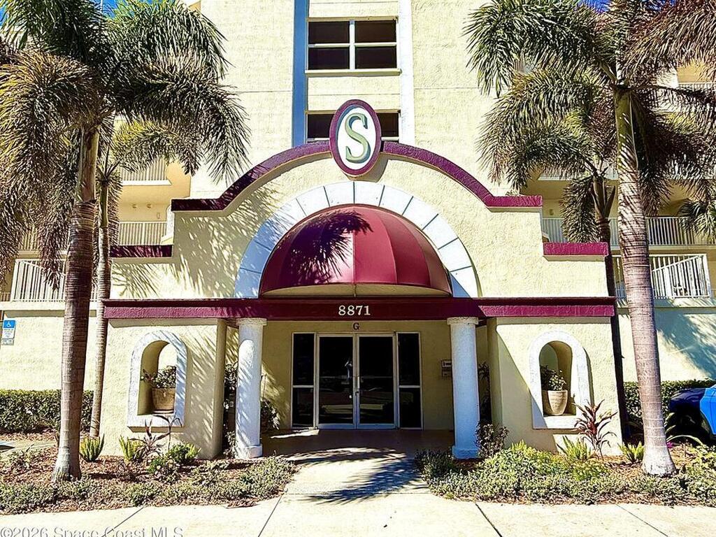 8871 Lake Drive, Cape Canaveral, FL 32920