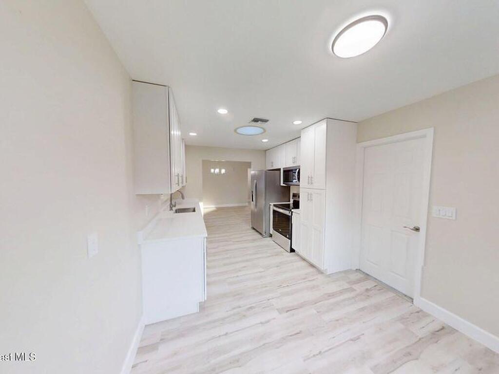 137 Concha Drive, Sebastian, FL 32958