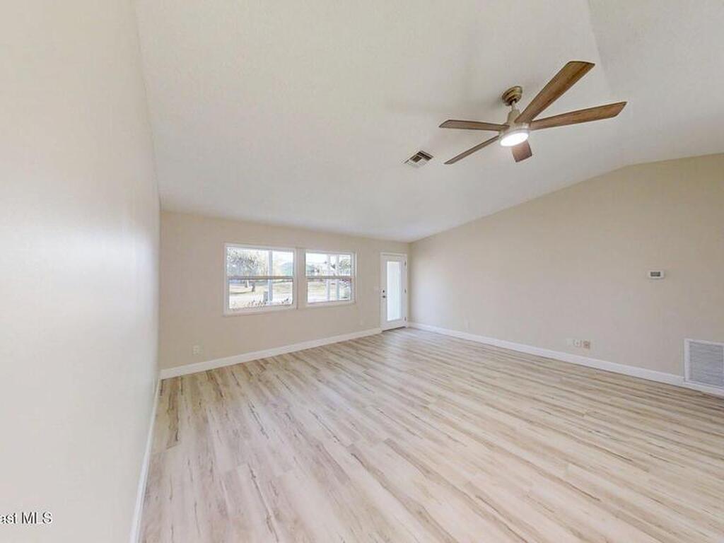 137 Concha Drive, Sebastian, FL 32958