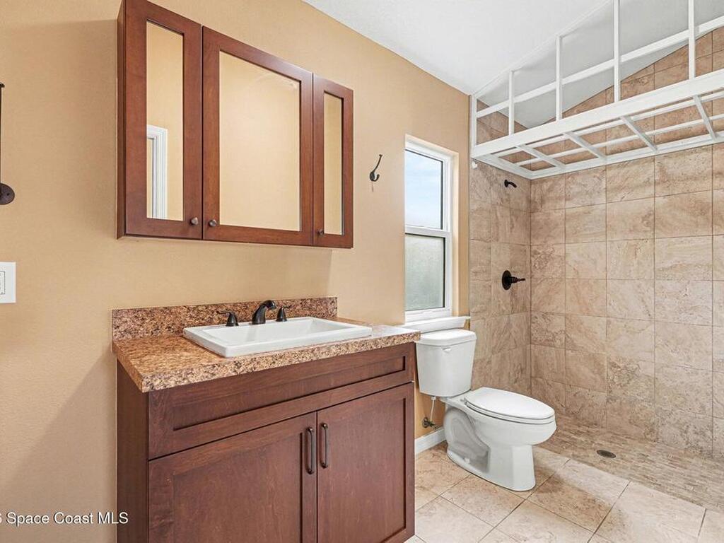 683 Old Oak Street, Melbourne, FL 32935