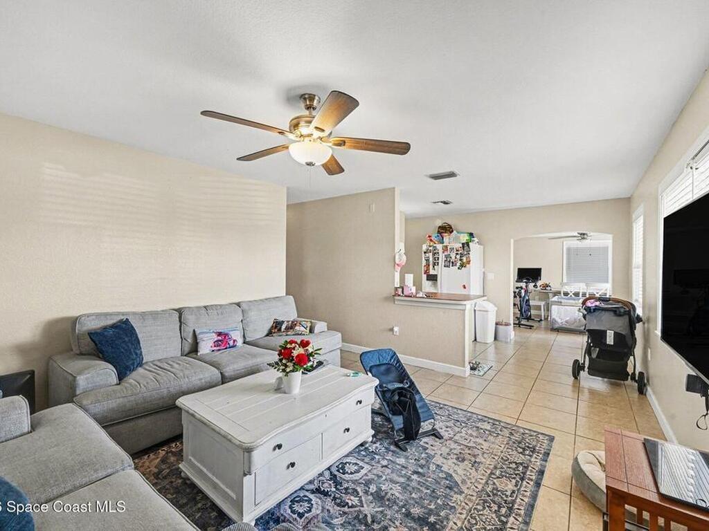 2648 Coventry Road, Melbourne, FL 32935