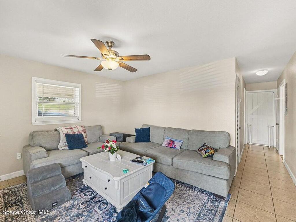 2648 Coventry Road, Melbourne, FL 32935