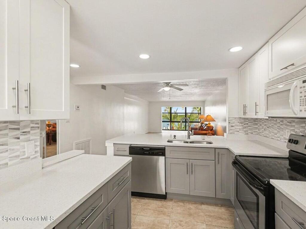 1611 Minutemen Causeway, Cocoa Beach, FL 32931