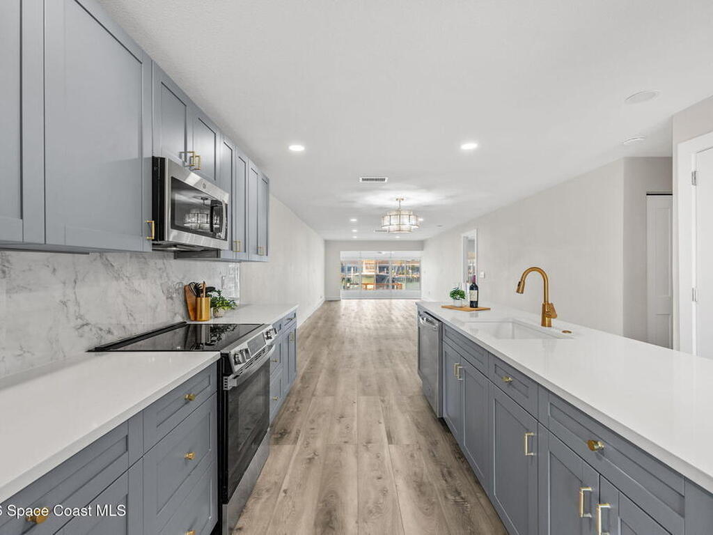 651 Boca Ciega Point Boulevard, St. Petersburg, FL 33709