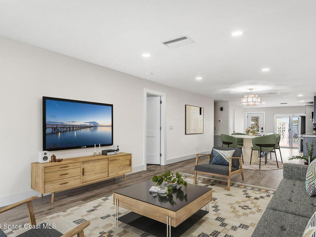 651 Boca Ciega Point Boulevard, St. Petersburg, FL 33709