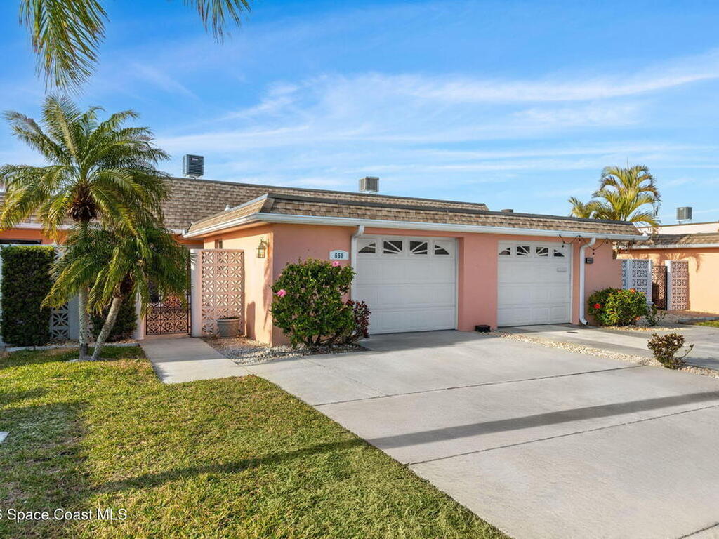 651 Boca Ciega Point Boulevard, St. Petersburg, FL 33709