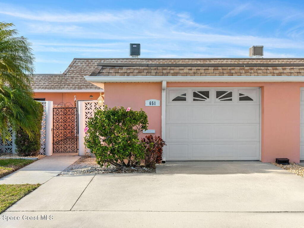 651 Boca Ciega Point Boulevard, St. Petersburg, FL 33709