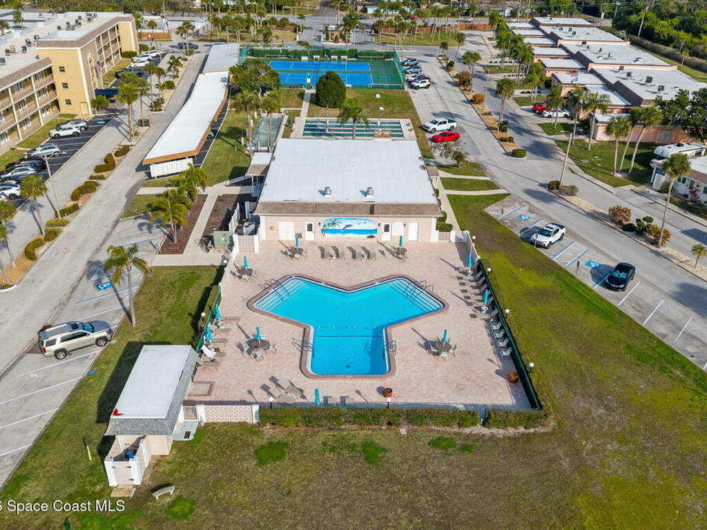 651 Boca Ciega Point Boulevard, St. Petersburg, FL 33709