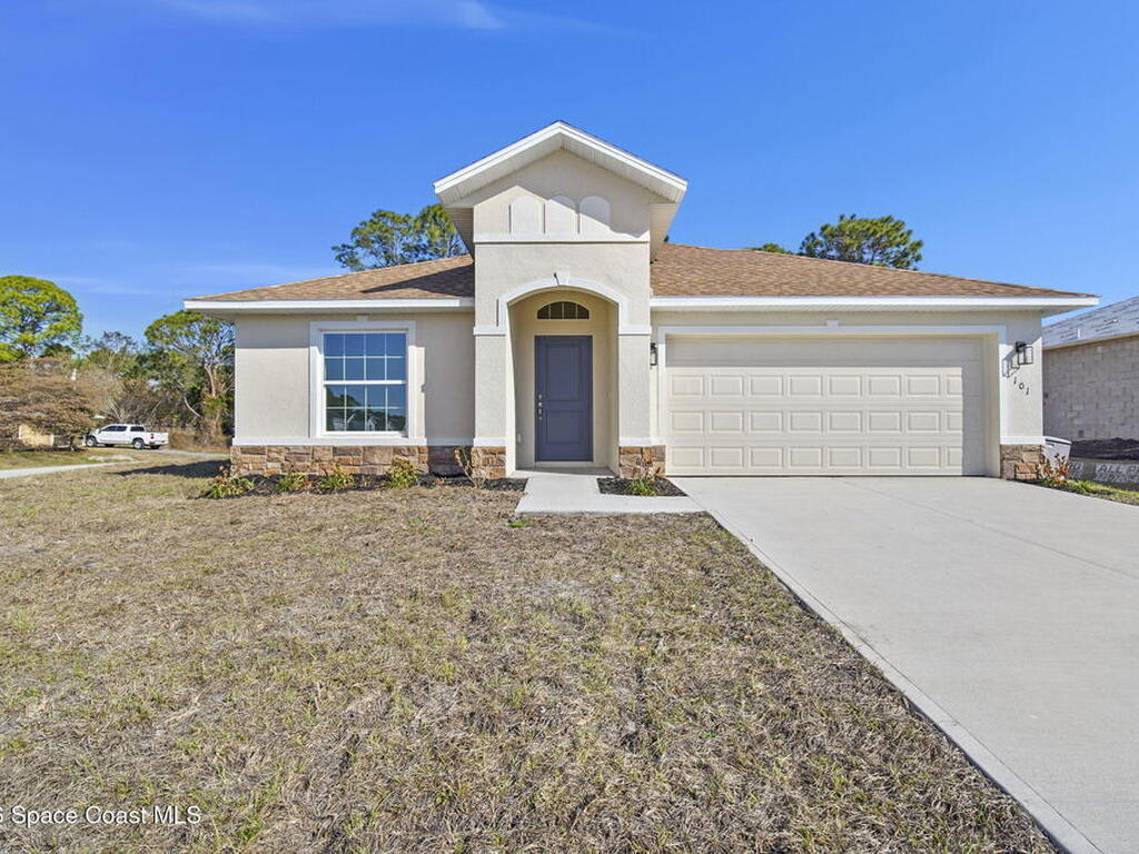 101 Crosspoint Street, Palm Bay, FL 32909