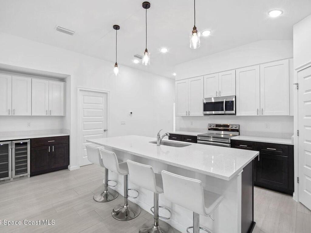 101 Crosspoint Street, Palm Bay, FL 32909