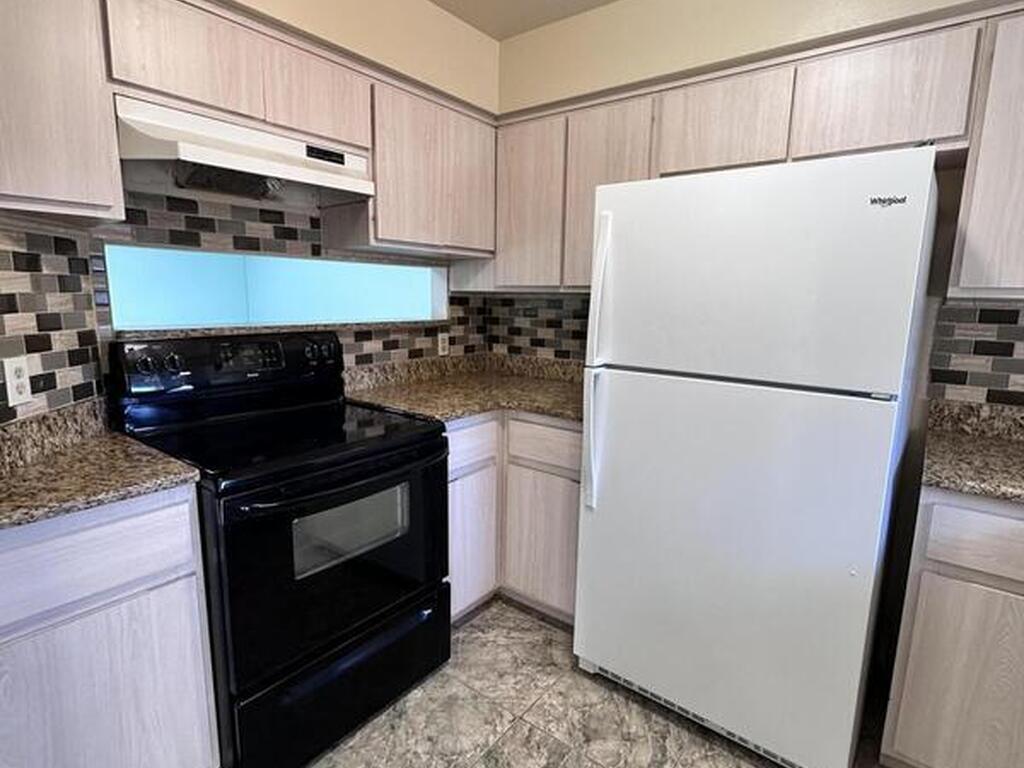 2073 Clover Street, Palm Bay, FL 32905