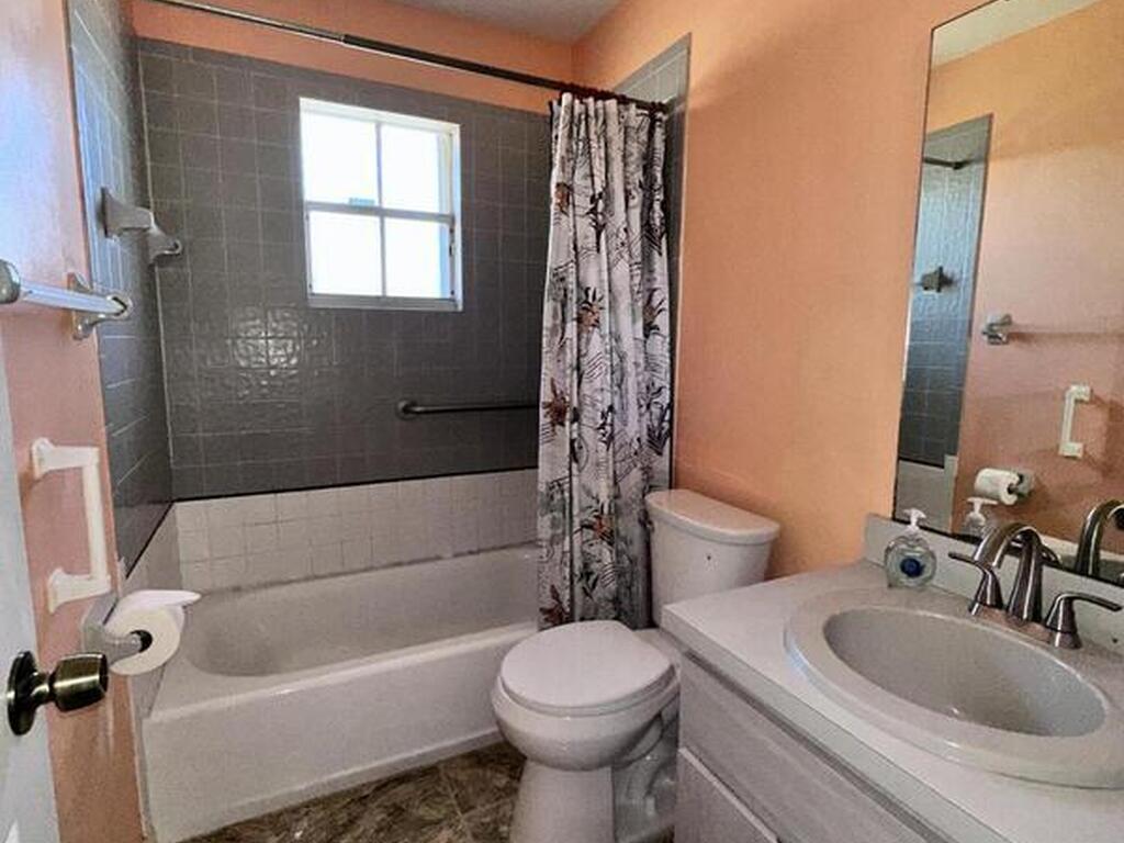 2073 Clover Street, Palm Bay, FL 32905