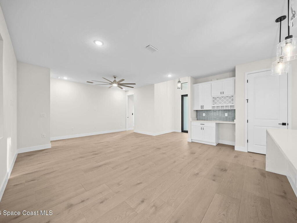 825 Tejon Avenue, Palm Bay, FL 32908