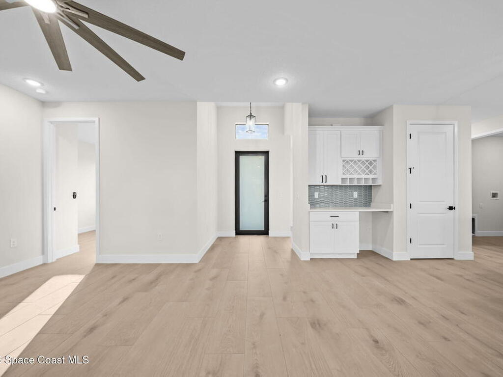 825 Tejon Avenue, Palm Bay, FL 32908