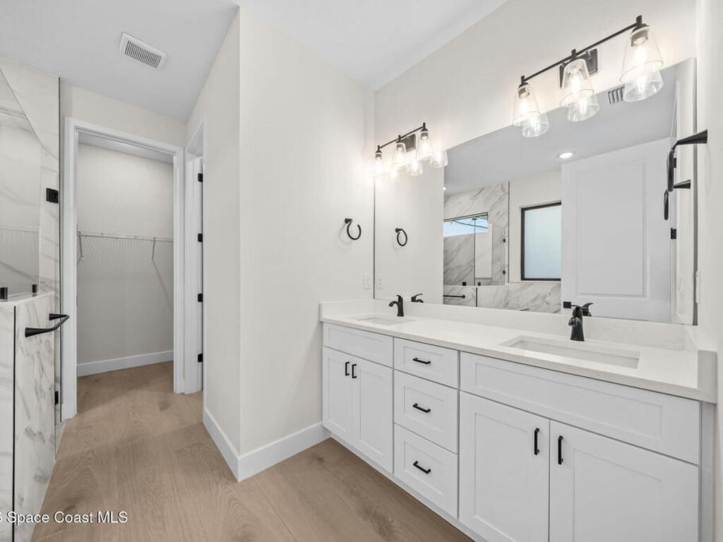 825 Tejon Avenue, Palm Bay, FL 32908