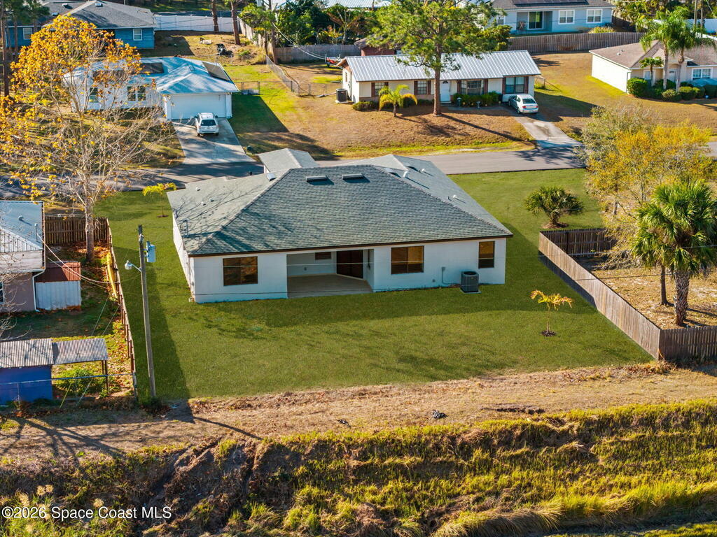 825 Tejon Avenue, Palm Bay, FL 32908