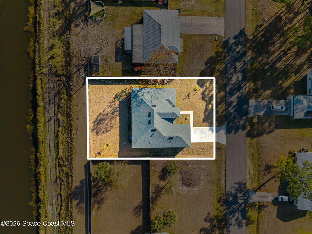 825 Tejon Avenue, Palm Bay, FL 32908