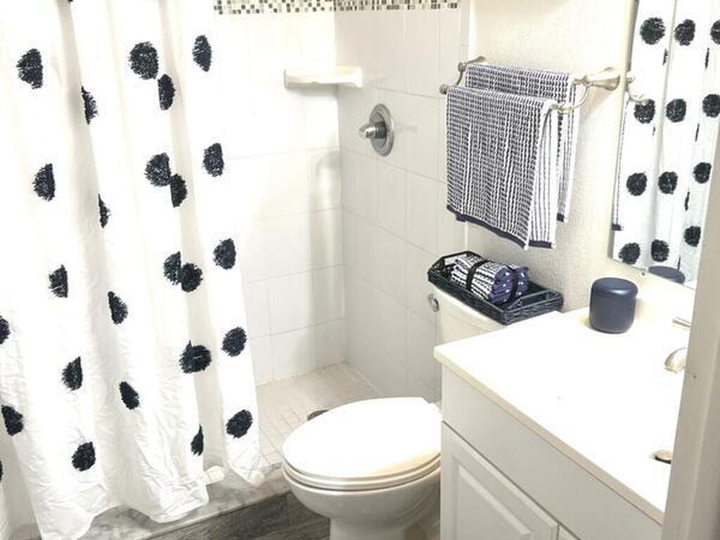 231 Bristol Court, Melbourne, FL 32935