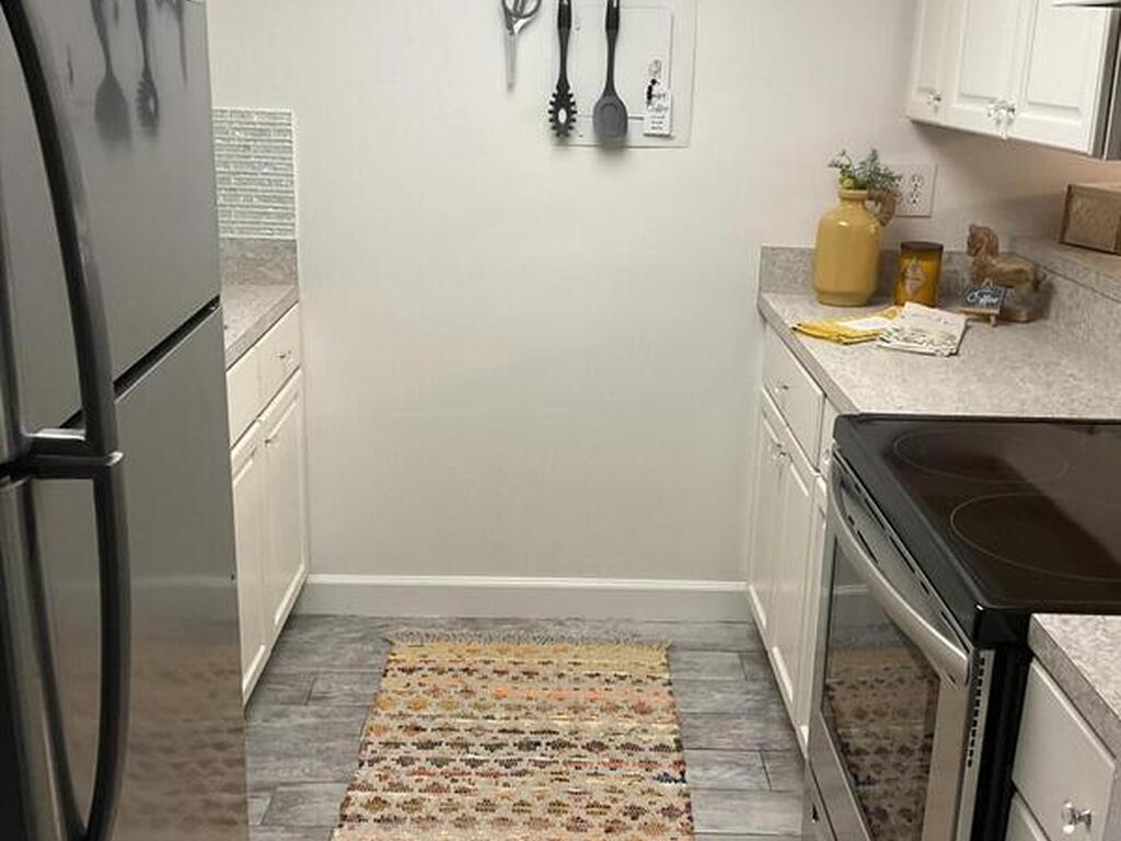 231 Bristol Court, Melbourne, FL 32935