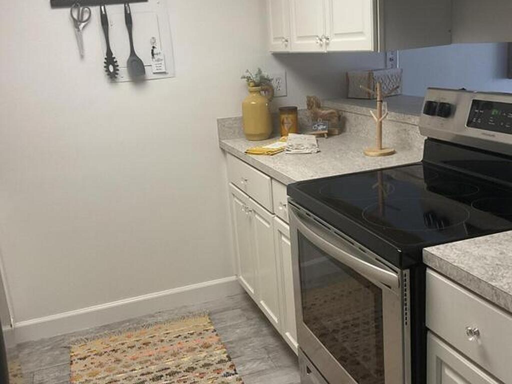 231 Bristol Court, Melbourne, FL 32935