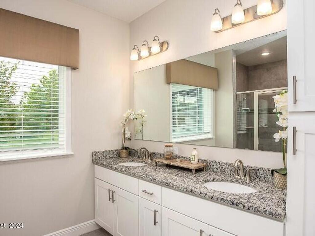 8745 101st Court, Vero Beach, FL 32967