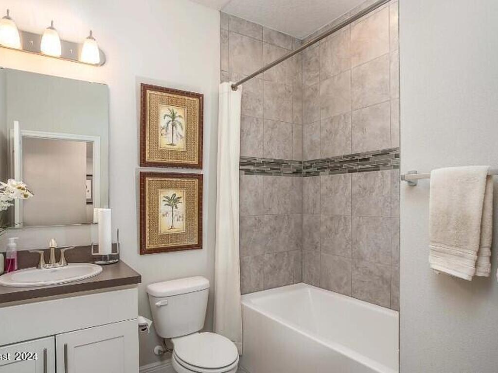 8745 101st Court, Vero Beach, FL 32967