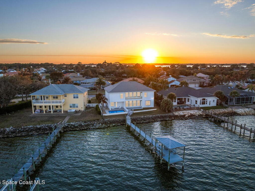 1870 Harbor Point Drive, Merritt Island, FL 32952