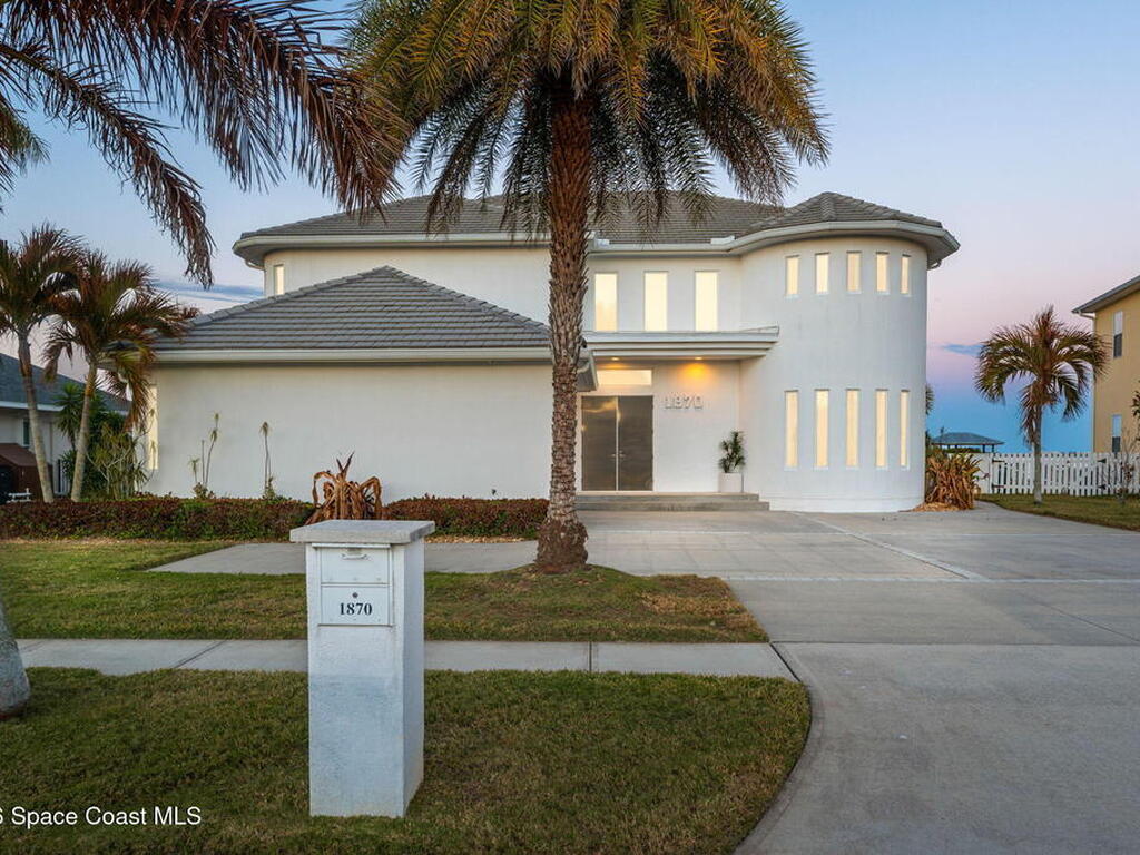 1870 Harbor Point Drive, Merritt Island, FL 32952