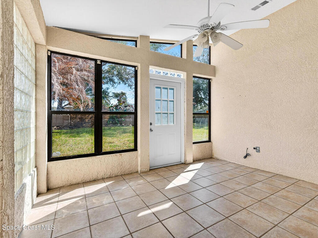 7022 Hammock Trace Drive, Suntree, FL 32940