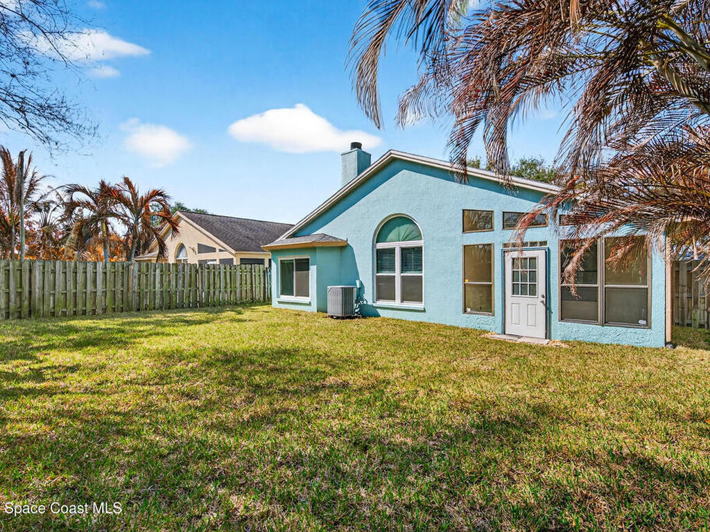 7022 Hammock Trace Drive, Suntree, FL 32940