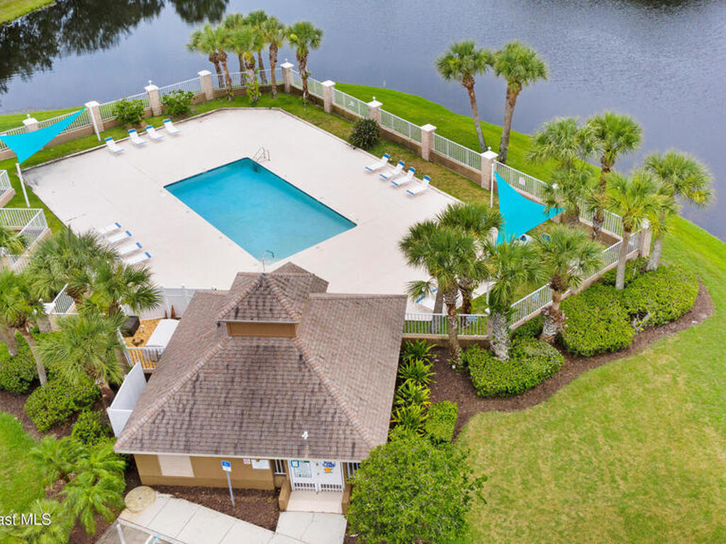 7022 Hammock Trace Drive, Suntree, FL 32940