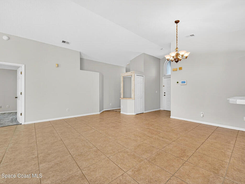 7022 Hammock Trace Drive, Suntree, FL 32940